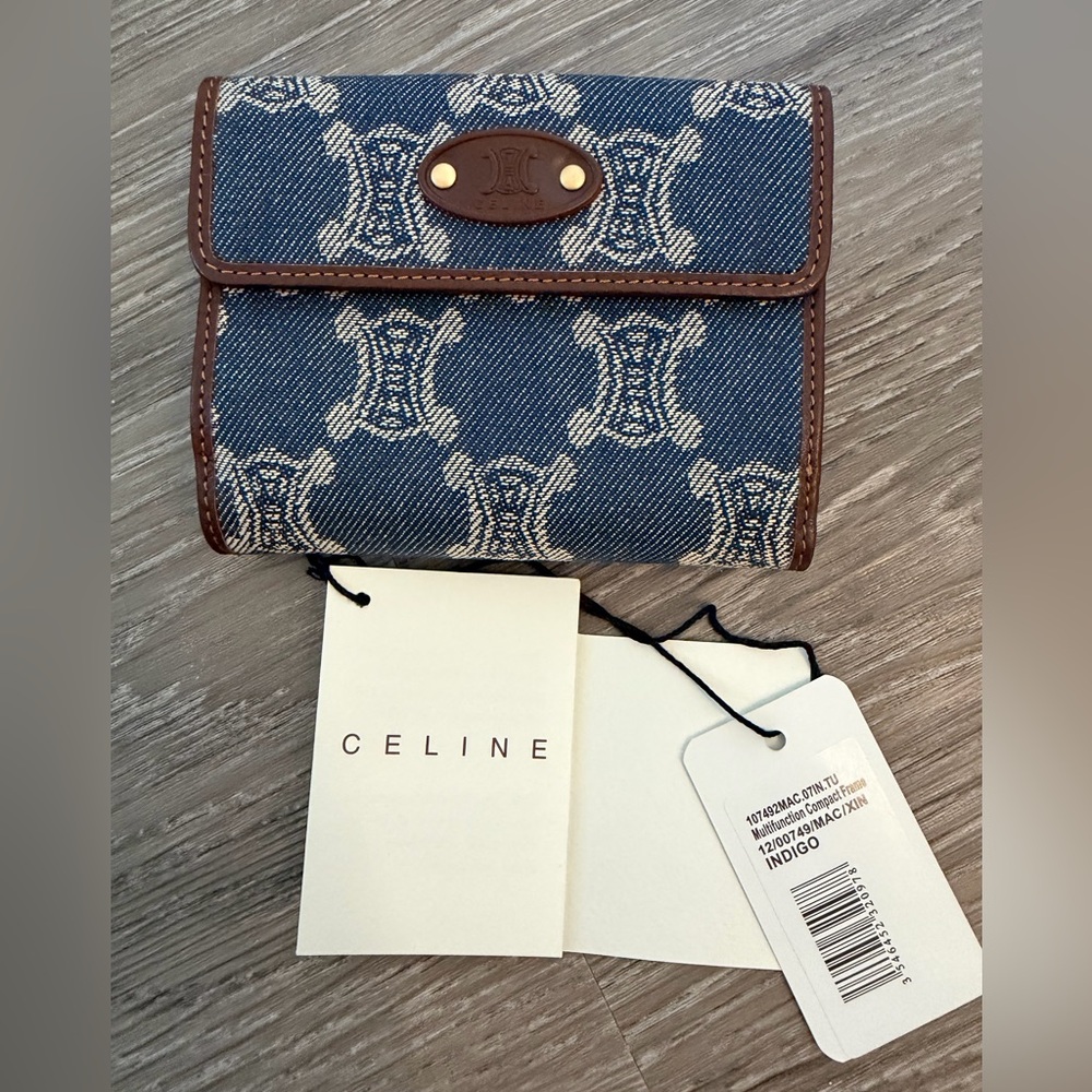 Vintage authentic CELINE Triomphe Denim Compact Wallet Indigo